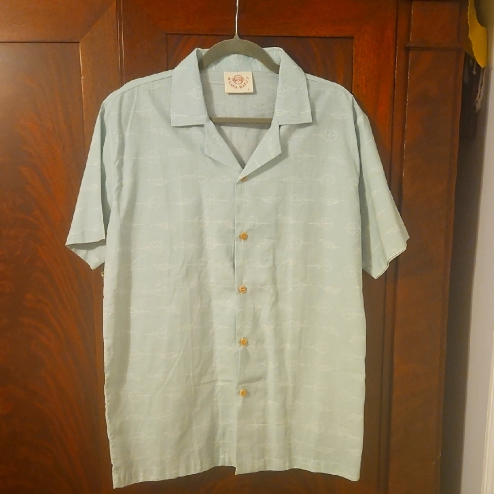 NWT -  Men's Light Green Button-Up Cotton Shirt - Size Large